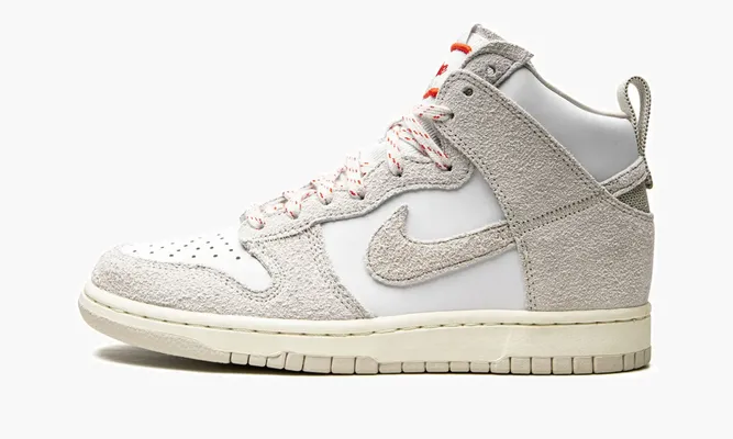 Кроссовки Nike Dunk High SP «Notre - Light Orewood Brown» бежевый