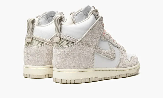 Кроссовки Nike Dunk High SP «Notre - Light Orewood Brown» бежевый