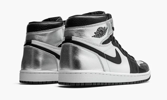 Кроссовки Air Jordan 1 High OG WMNS «Silver Toe» черный,серебряный