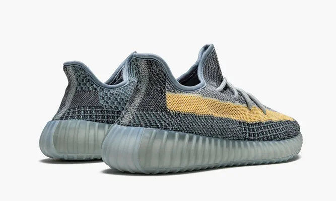 Кроссовки Yeezy Boost 350 V2 «Ash Blue» серый
