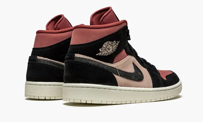 Кроссовки Air Jordan 1 Mid WMNS «Canyon Rust» кремовый