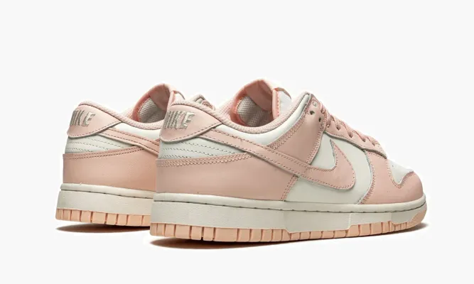 Кроссовки Nike Dunk Low WMNS «Orange Pearl» белый