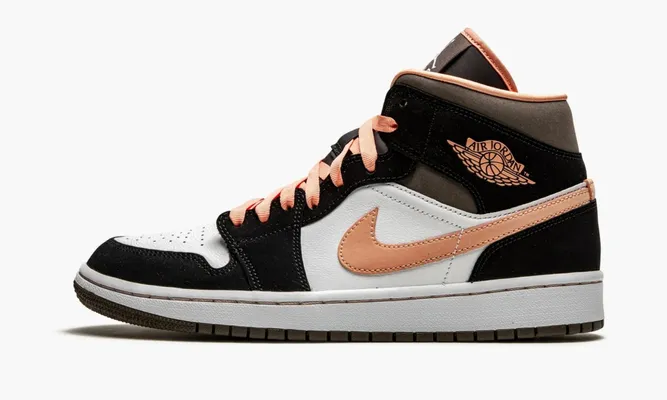 Кроссовки Air Jordan 1 Mid SE WMNS «Peach Mocha» розовый