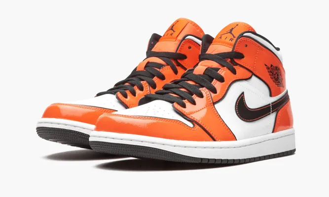 Кроссовки Air Jordan 1 Mid SE «Turf Orange» оранжевый