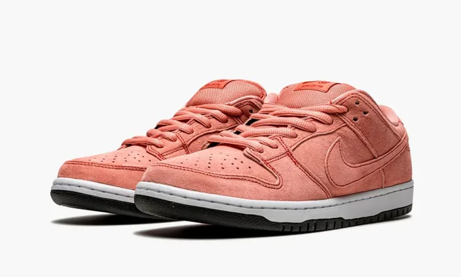 Кроссовки Nike SB Dunk Low «Pink Pig» розовый