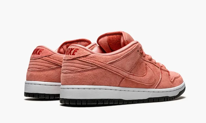 Кроссовки Nike SB Dunk Low «Pink Pig» розовый