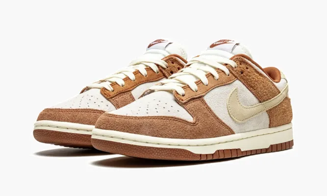 Кроссовки Nike Dunk Low PRM «Medium Curry» белый