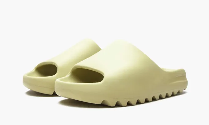 Кроссовки Yeezy Slide «Resin» кремовый