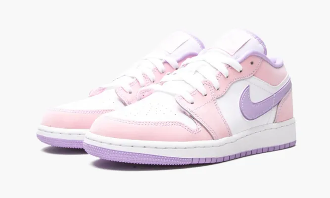 Кроссовки Air Jordan 1 Low SE GS «Arctic Punch» розовый