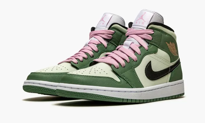Кроссовки Air Jordan 1 Mid WMNS «Dutch Green» зеленый