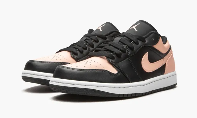 Кроссовки Air Jordan 1 Low GS «Crimson Tint» розовый