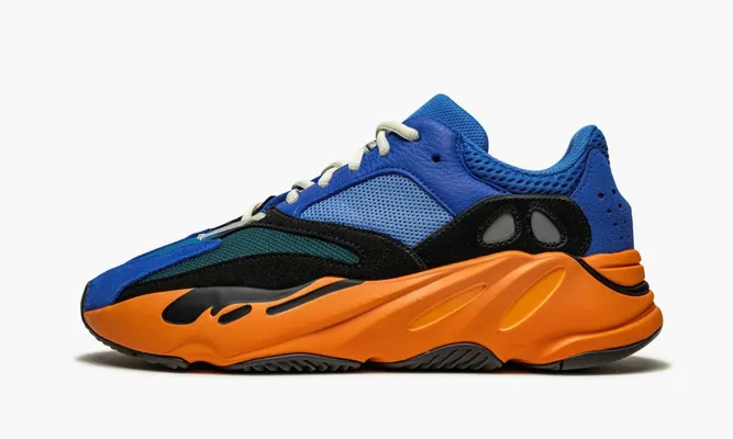 Кроссовки Yeezy Boost 700 «Bright Blue» синий