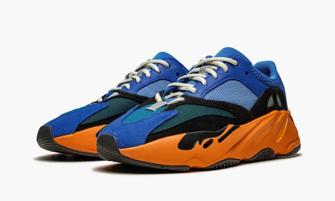 Кроссовки Yeezy Boost 700 «Bright Blue» синий
