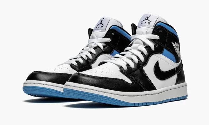 Кроссовки Air Jordan 1 Mid WMNS «Black / White / University Blue» lightBlue