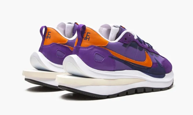 Кроссовки Nike Sacai Vaporwaffle «Dark Iris» фиолетовый