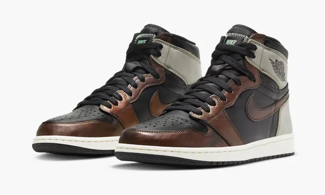 Кроссовки Air Jordan 1 High OG «Patina» коричневый