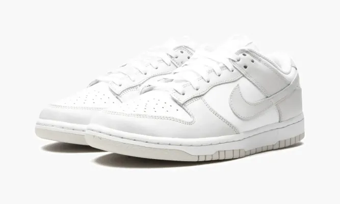 Кроссовки Nike Dunk Low WMNS «Photon Dust» белый
