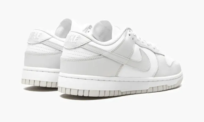 Кроссовки Nike Dunk Low WMNS «Photon Dust» белый