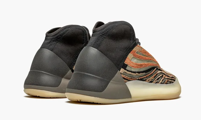 Для баскетбола Yeezy Qntm «Flash Orange» бежевый