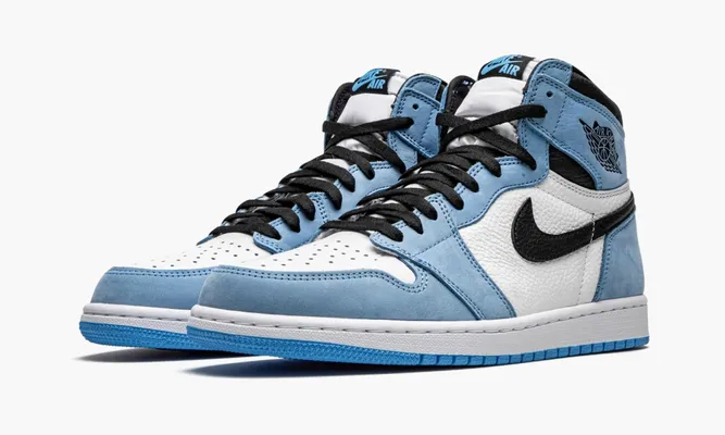 Кроссовки Air Jordan 1 High «University Blue» синий