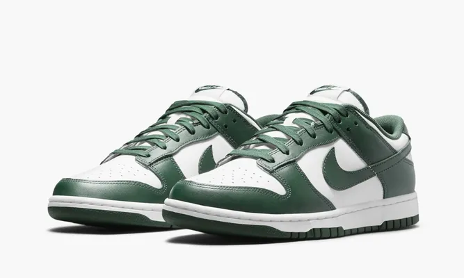 Кроссовки Nike Dunk Low «Varsity Green / Michigan State» зеленый