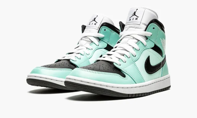 Кроссовки Air Jordan 1 Mid WMNS «Aqua Blue Tint» lightBlue