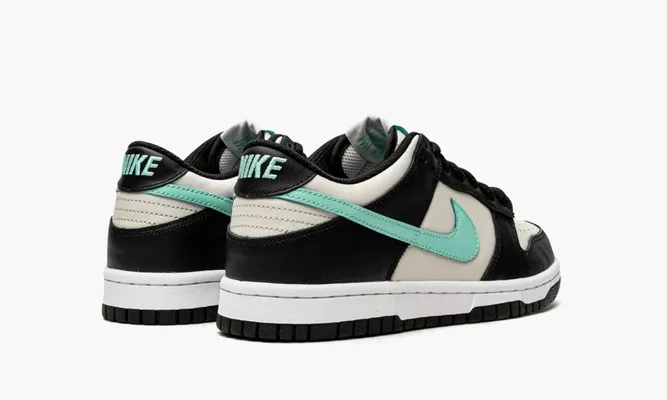 Кроссовки Nike Dunk Low GS «Light Bone Tropical Twist» кремовый