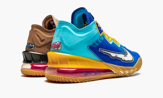 Для баскетбола Nike Lebron 18 Low «Wile E. Vs Roadrunner Space Jam» коричневый