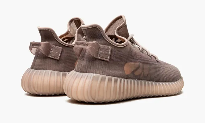 Кроссовки Yeezy Boost 350 V2 «Mono Mist» коричневый