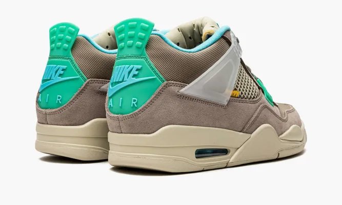 Кроссовки Air Jordan 4 Retro SP « 30th Anniversary Union Taupe Haze» коричневый