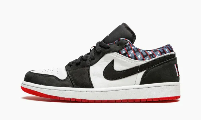 Кроссовки Air Jordan 1 Low «Quai 54 2021» черный