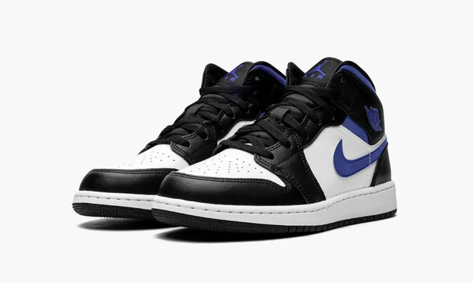 Кроссовки Air Jordan 1 Mid GS «White Black Royal» синий