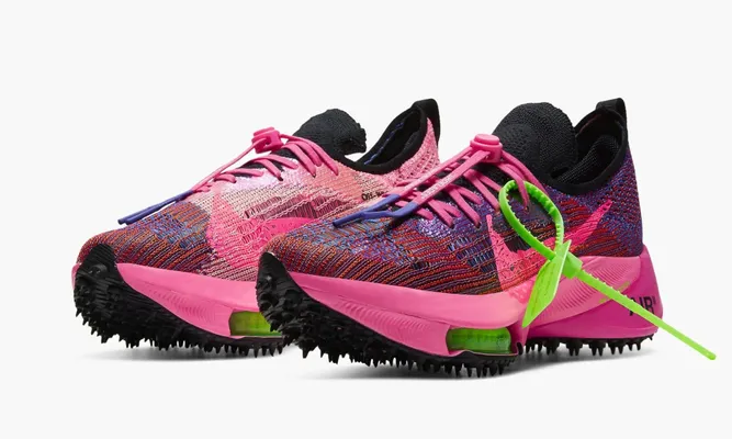 Кроссовки Nike Zoom Tempo Next% «Off-white Racer Blue Pink Glow» розовый