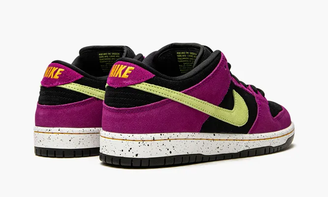 Кроссовки Nike SB Dunk Low «Acg Terra - Red Plum» фиолетовый