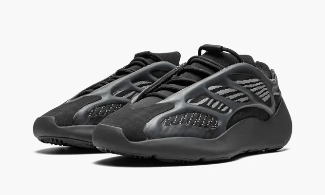 Кроссовки Yeezy 700 V3 «Dark Glow» черный