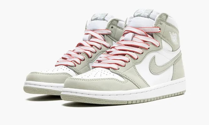 Кроссовки Air Jordan 1 High OG WMNS «Seafoam» зеленый