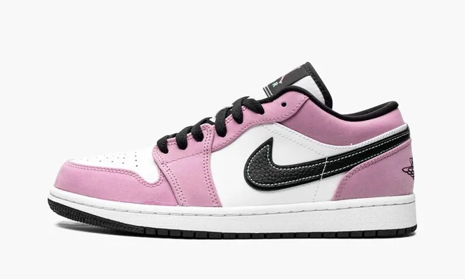 Кроссовки Air Jordan 1 Low SE «Violet Shock White Black» розовый