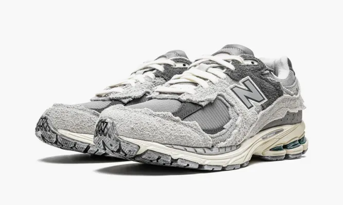 Кроссовки New Balance 2002r «Protection Pack Rain Cloud» серый