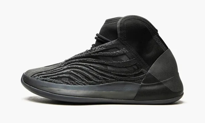 Для баскетбола Yeezy Qntm “onyx” черный