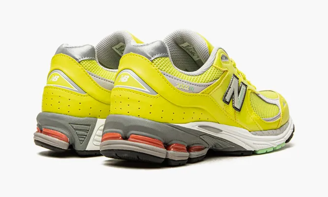 Кроссовки New Balance 2002r «Sulphur Yellow» желтый