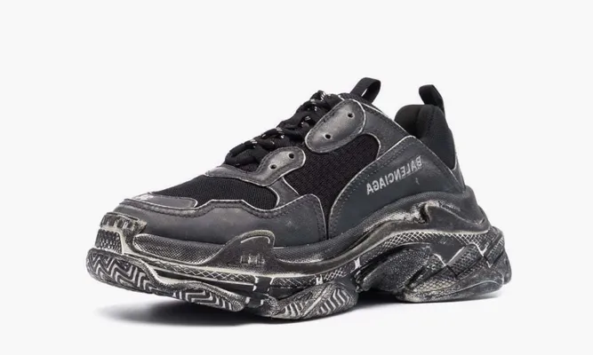 Кроссовки Balenciaga Triple S «Faded Black» черный