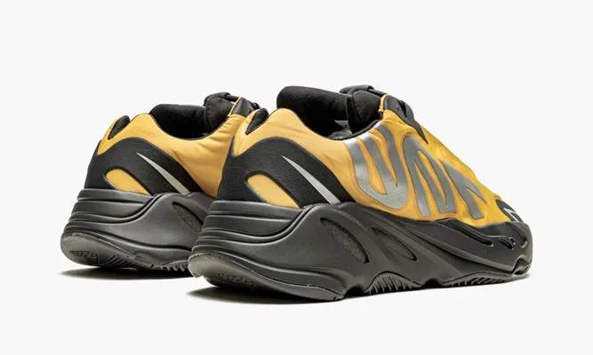 Кроссовки Yeezy Boost 700 Mnvn «Honey Flux» желтый