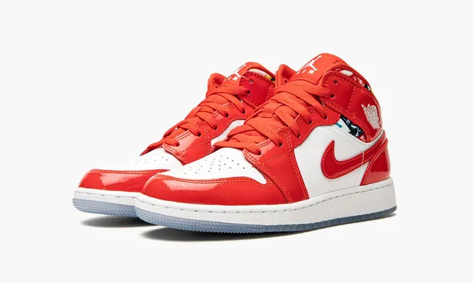 Кроссовки Air Jordan 1 Mid SE GS «Barcelona Sweater Red Patent» красный
