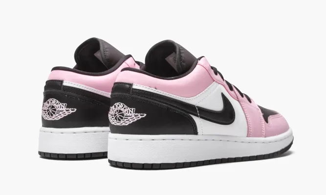 Кроссовки Air Jordan 1 Low GS «Light Arctic Pink» розовый