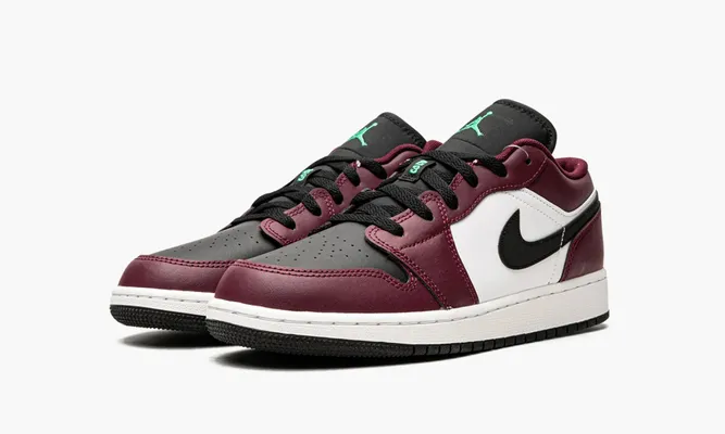 Кроссовки Air Jordan 1 Low GS «Dark Beetroot Roma Green» фиолетовый