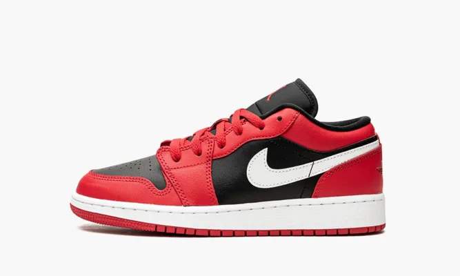 Кроссовки Air Jordan 1 Low GS «Black / Very Berry» красный