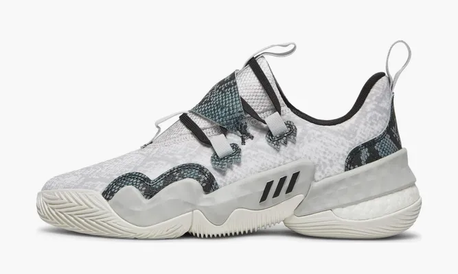 Для баскетбола Adidas Trae Young 1 «Light Solid Grey Snakeskin» белый