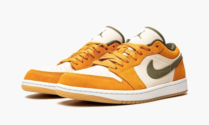 Кроссовки Air Jordan 1 Low SE «Light Curry» оранжевый