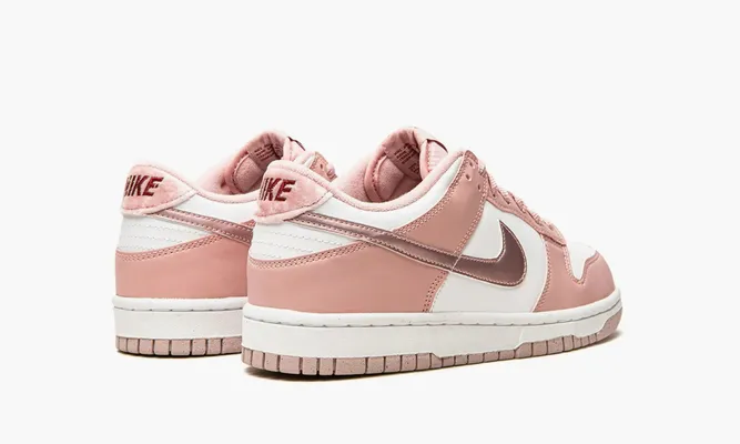 Кроссовки Nike Dunk Low GS «Pink Velvet» розовый