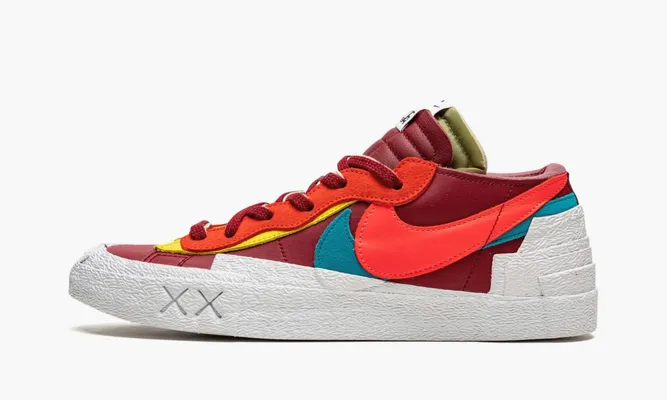Кроссовки Nike Sacai Blazer Low «Kaws Red» разноцветный